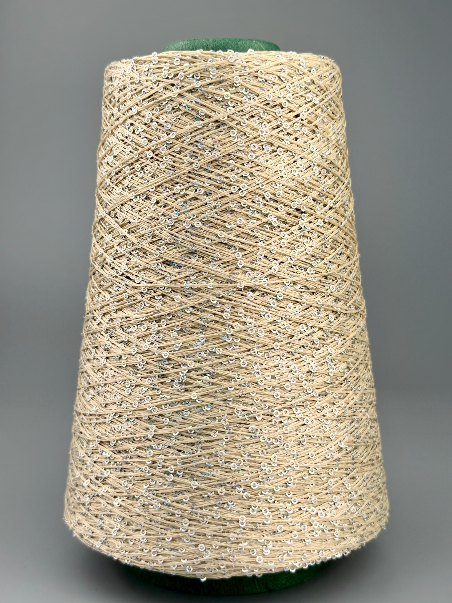 Cofil Antares Special – Dekoratives Garn mit Pailletten col. Champagner Silber foto 2